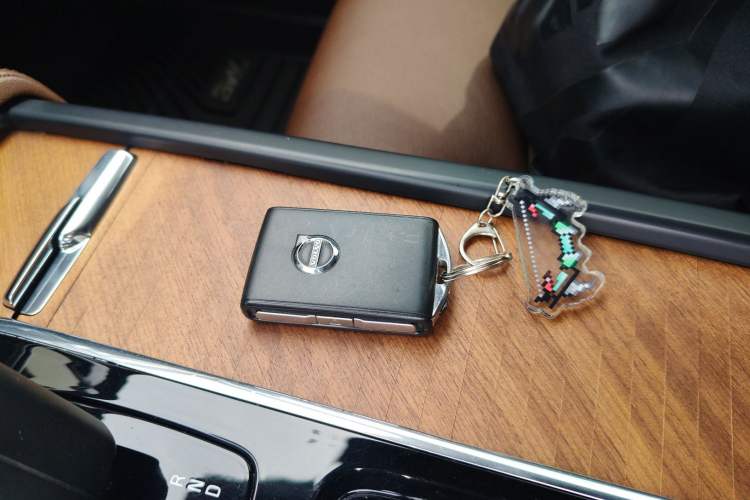 Used Volvo S90 2023 B5 Zhiyi Luxury Edition Vehicle Key