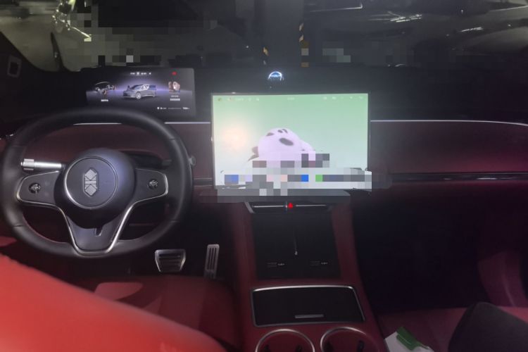 Used Hima Luxeed R7 2026 Model Pure Electric Max+ Center Console