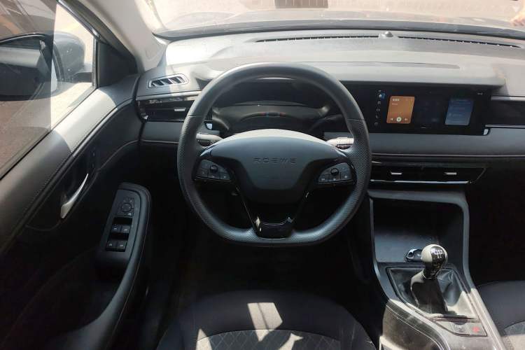 Used Roewe i5 2024 1.5L CVT Luxury Edition Steering Wheel