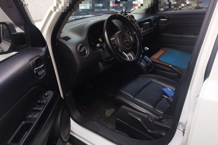 Used Jeep Patriot 2014 2.4L Serpentine Collection Edition