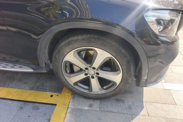 Used Mercedes-Benz GLC 2017 GLC 300 4MATIC Sport Edition