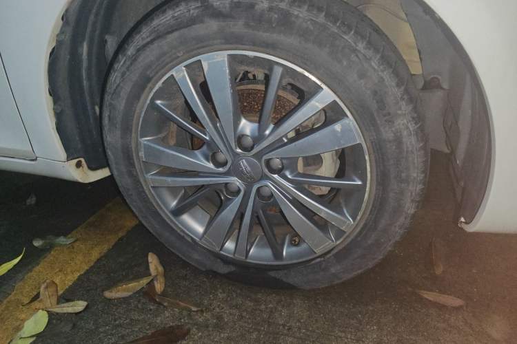 Used Geely Auto Emgrand 2018 1.5L Manual Upward Connect Edition