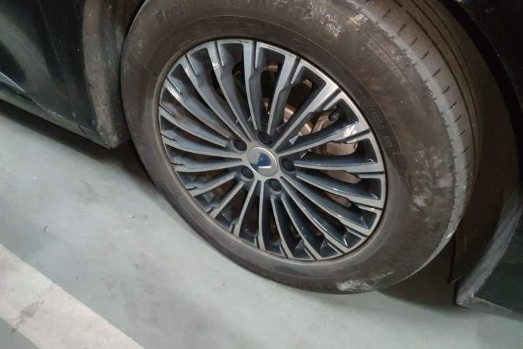 Used Denza D9 2024 DM-i 980 Four-Wheel Drive Prestige Model