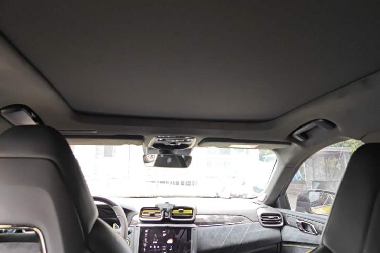 Used Lynk & Co 03 2019 03+ 2.0TD Automatic Wind-Chasing Edition
