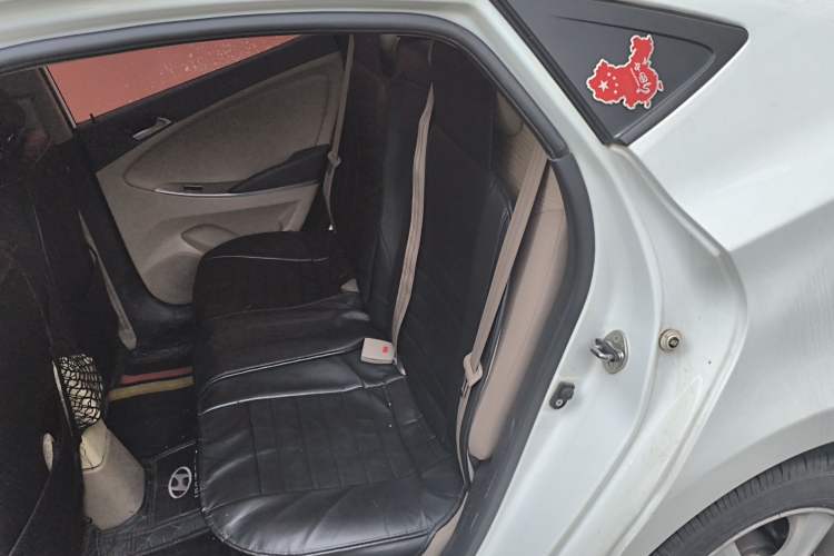 Used Hyundai Verna (older generation) 2016 1.4L Manual Smart GLS Trim
