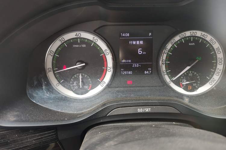 Used Skoda Kodiaq 2018 Restyled TSI330 7-Seater Two-Wheel Drive Luxury Enjoyment Edition Odometer Close Up