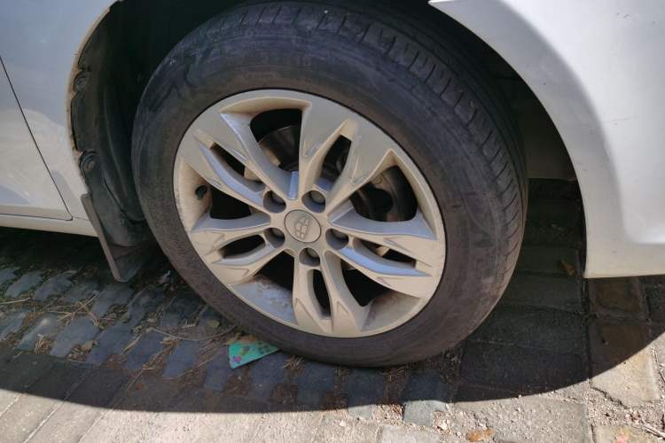 Used Geely Auto Emgrand 2015 Sedan 1.5L Manual - Top Trim Level
