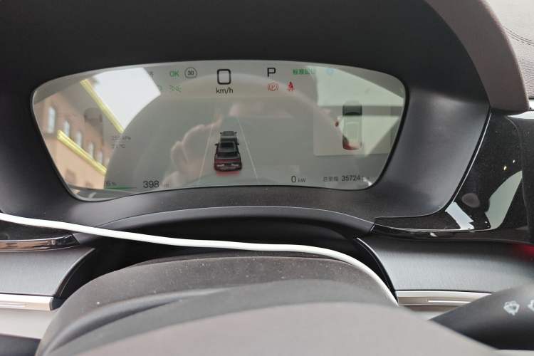 Used BYD Song PLUS New Energy 2025 EV 520km Premium Version Odometer Close Up