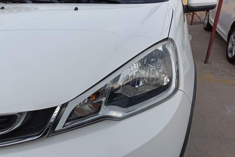 Used Geely Auto Vision X1 2017 1.3L Automatic Fun Edition