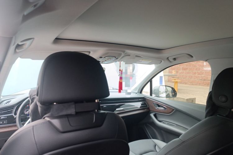 Used Audi Q7 2023 55 TFSI quattro S line Sport Edition Headliner