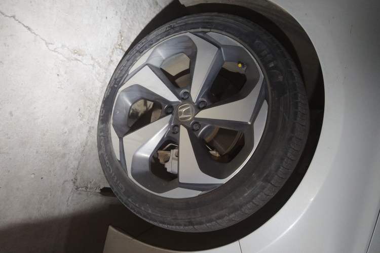 Used Honda Inspire 2019 Rui·Hybrid 2.0L Jing Shang Edition China VI Right Front Wheel Hub