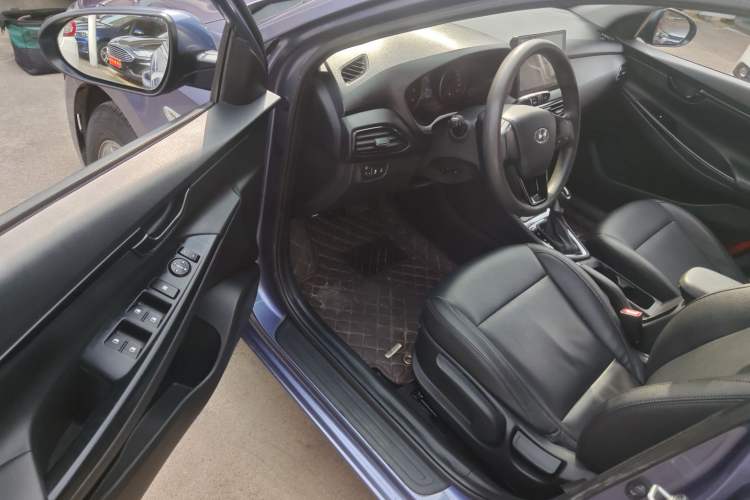Used Hyundai Celesta 2018 1.6L Automatic GL Enjoyment Version China V Standard
