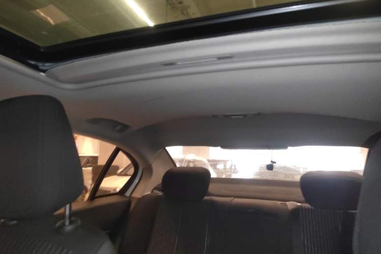 Used Peugeot 408 2015 1.2T Automatic Luxury Edition Headliner