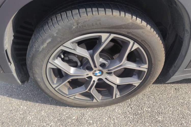 Used BMW X1 2022 sDrive25Li Leading Model Left Front Wheel Hub