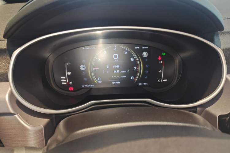 Used Geely Auto Emgrand X7 Sport 2021 Million Edition 1.8TD DCT Two-Wheel Drive Comfort Model Instrument Cluster