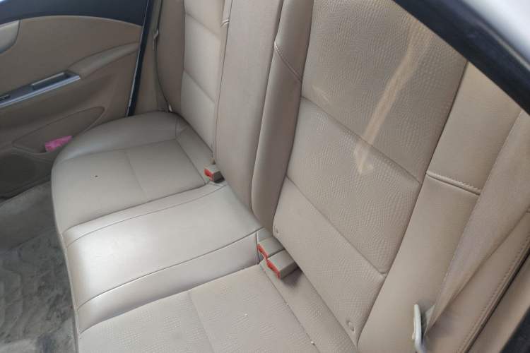 Used Buick Excelle 2013 1.5L Automatic Classic Model