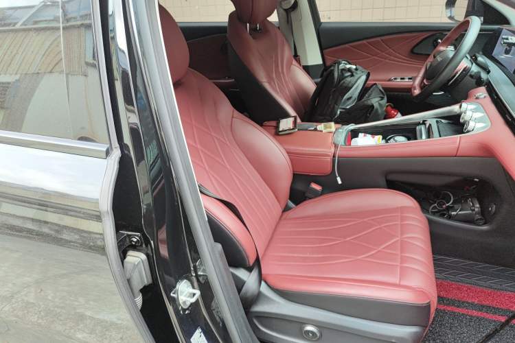 Used EXEED Stellar 2023 400T Four-Wheel Drive Deluxe Edition Right Front Seat