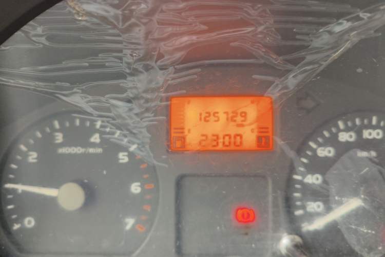 Used Wuling Rongguang 2014 1.2L S Base Model
