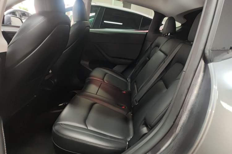 Used Tesla Model Y 2024 Rear-Wheel-Drive Version
