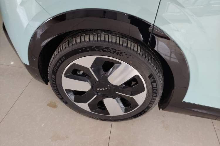 Used Zeekr MIX 2025 Intelligent Driving Version Exterior 5