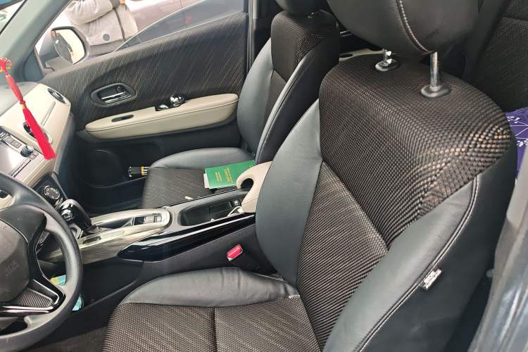 Used Honda XR-V 2015 1.8L EXi CVT Comfort Version