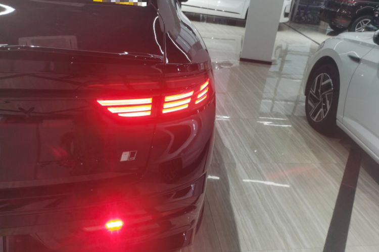 Used Geely Auto Preface 2024 2.0TD Qingyun Edition Right Rear Taillight