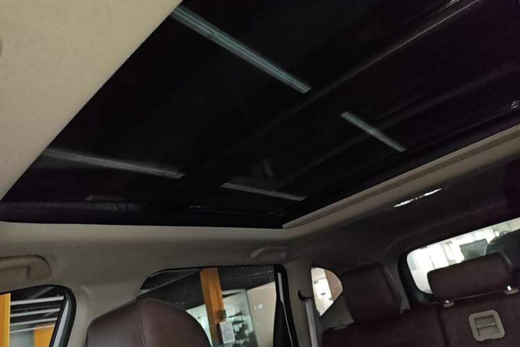 Used Honda CR-V 2021 240TURBO CVT 2WD Comfort Version Headliner