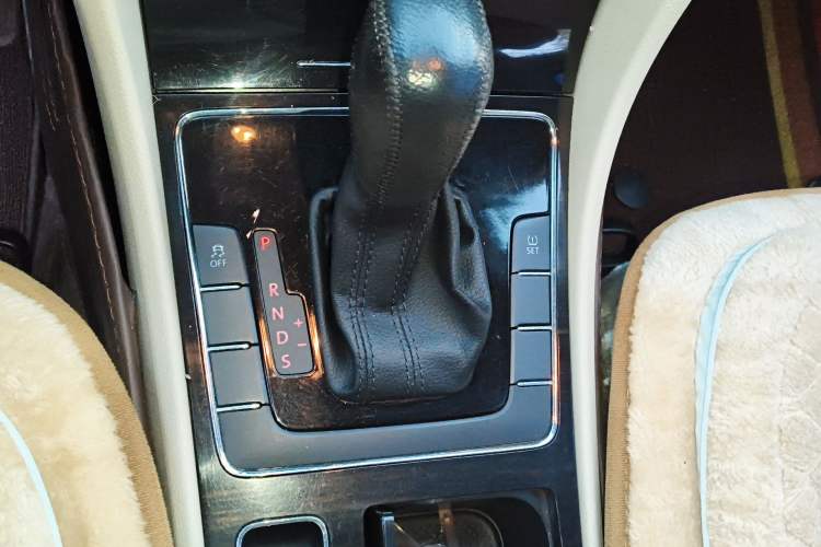 Used Volkswagen Passat 2014 1.8TSI DSG Prestige Edition
