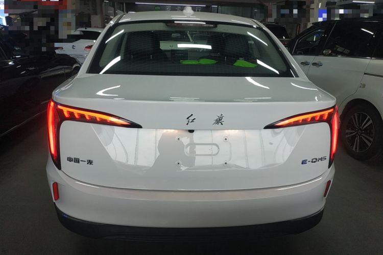 Used Hongqi E-QM5 2025 500km Range Commuter Version
