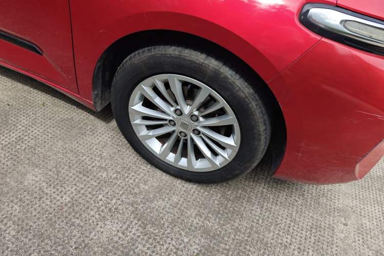 Used Baojun RC-5 2020 1.5T CVT Smart Shine Prestige Edition Right Front Wheel Hub