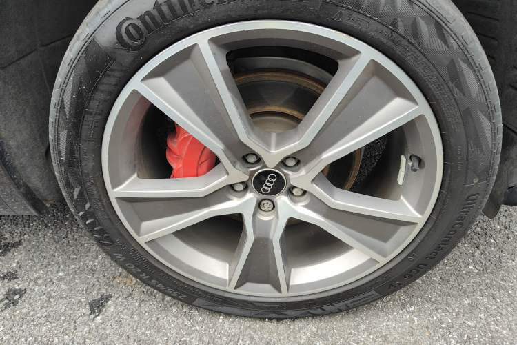 Used Audi Q5L Sportback 2023 40 TFSI Luxury Model
