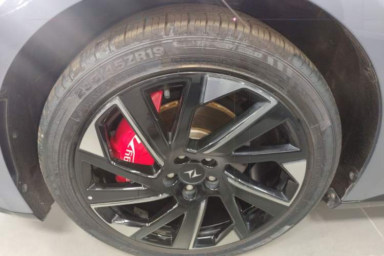 Used Dongfeng eπ eπ007 2024 Range-Extended 200 RuYi Edition