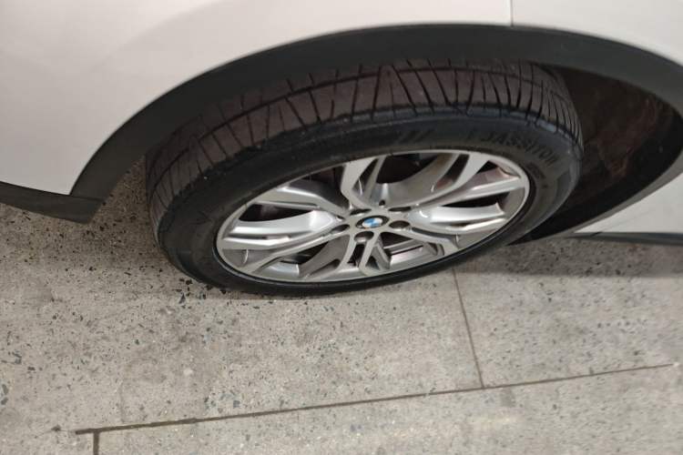 Used BMW X1 2019 sDrive20Li Leading Model
