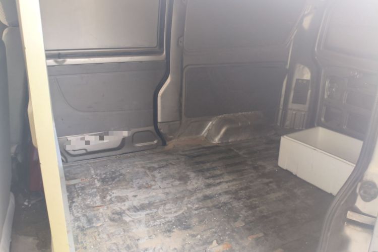 Used CHANGAN KUAYUE V3 2017 1.2L Box-Type Truck DK12-10