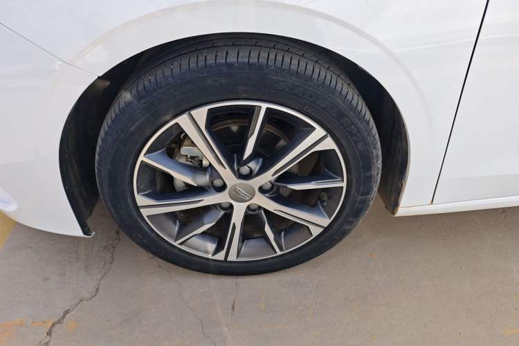 Used Geely Auto Emgrand 2022 4th Generation 1.5L CVT Flagship Model Exterior 1