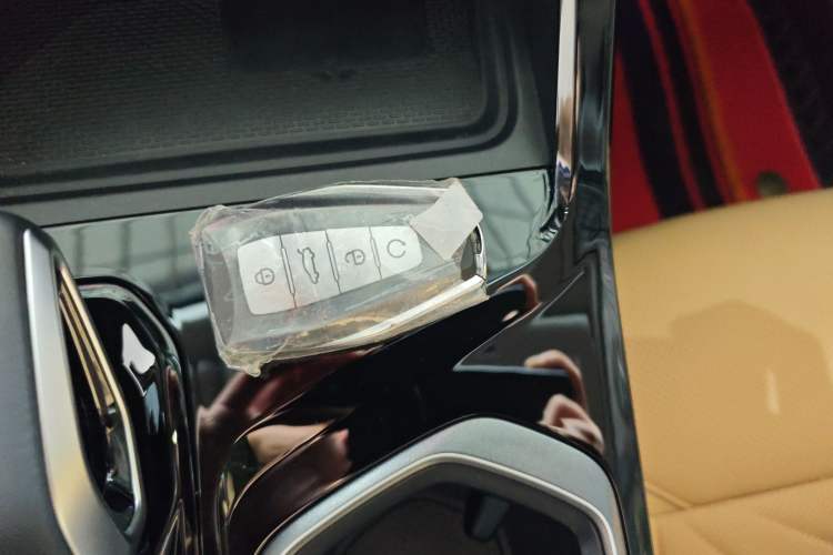 Used Geely Auto FX11 2023 1.5TD DCT Prestige Edition