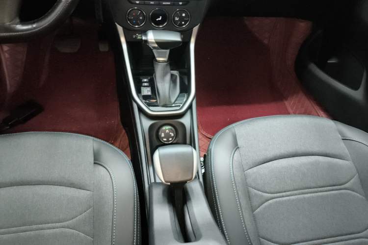 Used Citroen C3-XR 2021 190THP DCT ZhiShang Edition Gear Lever