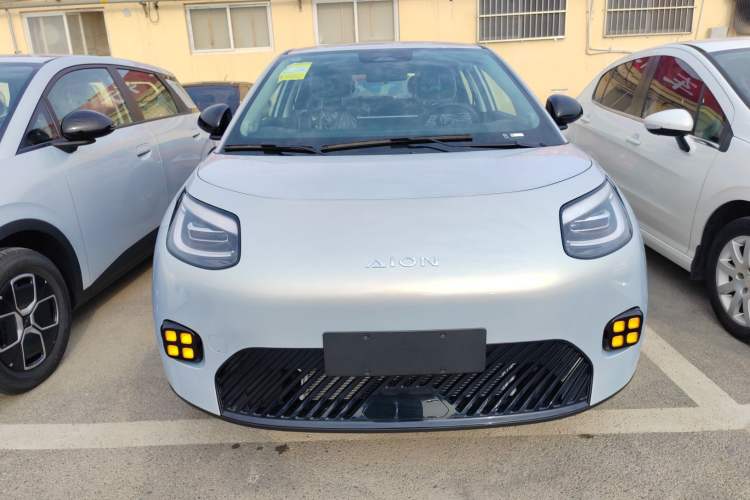 Used AION UT 2025 330 Starlight Edition
