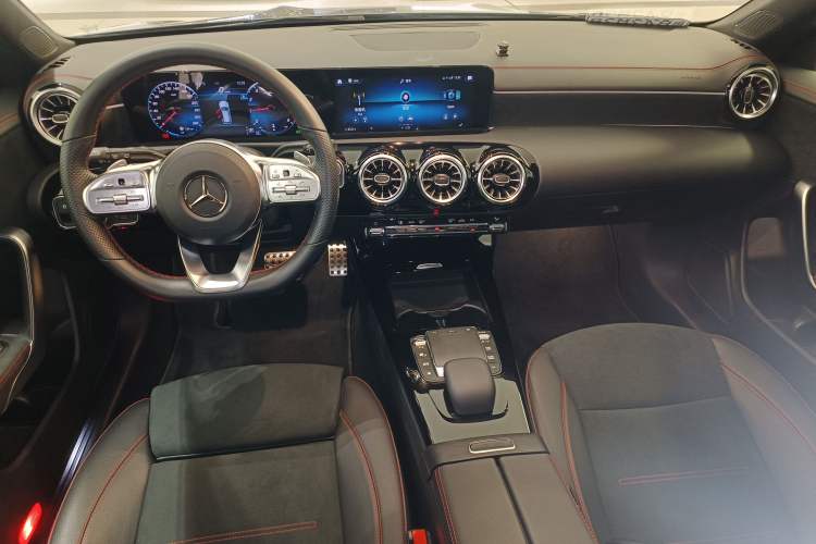 Used Mercedes-Benz CLA 2022 Refreshed CLA 200 Shooting Brake