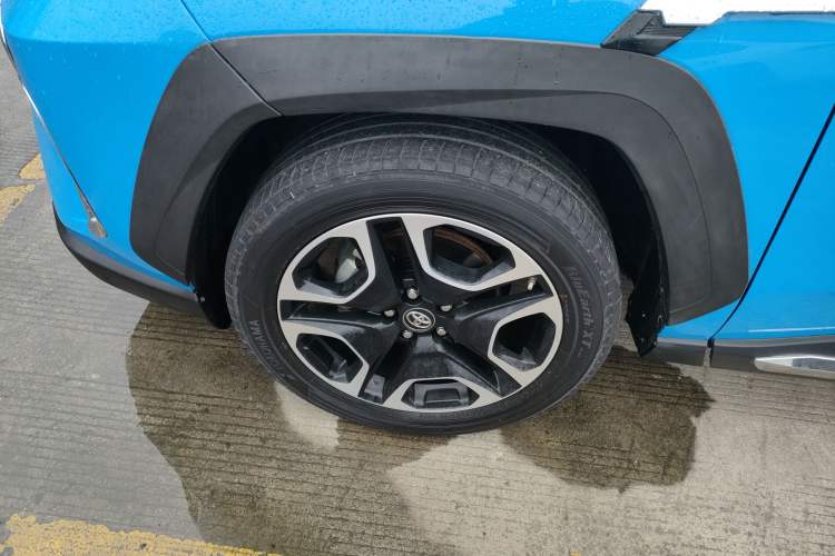 Used Toyota RAV4 2020 2.0L CVT Four-Wheel Drive Prestige Edition