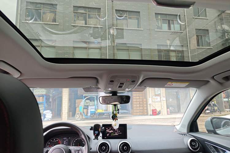 Used Audi Q2L 2022 35 TFSI Progressive Dynamic Edition
