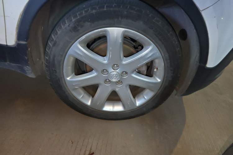 Used Buick Encore 2013 1.4T Manual Two-Wheel Drive Entry Model
