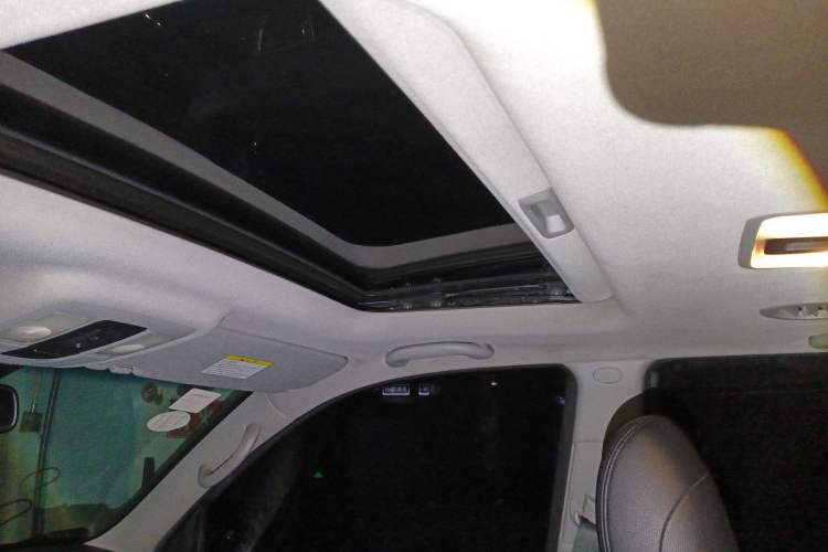 Used Kia Borrego 2015 3.8L Luxury Edition China IV