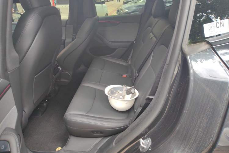 Used Tesla Model Y 2026 Rear-Drive Model
