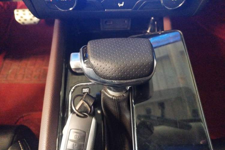 Used Dongfeng Fengon 580 2017 1.5T CVT Luxury Model