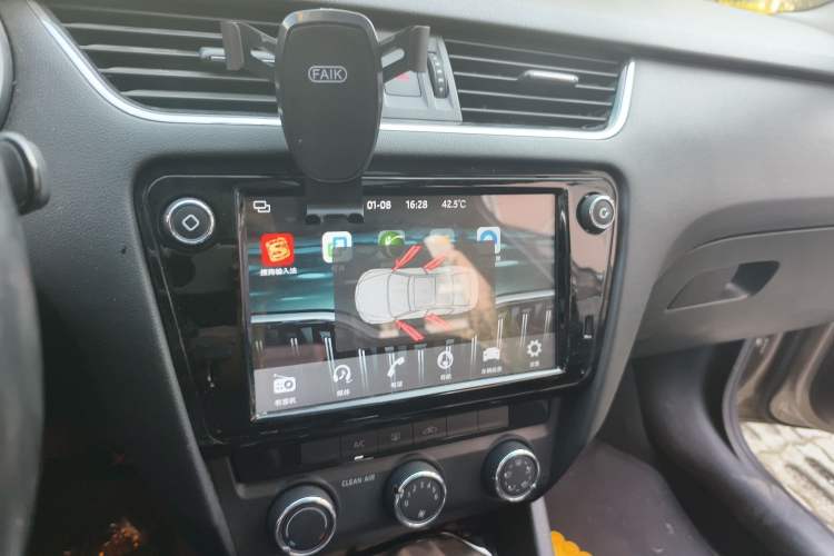 Used Skoda Octavia 2018 1.6L Automatic Luxury Edition