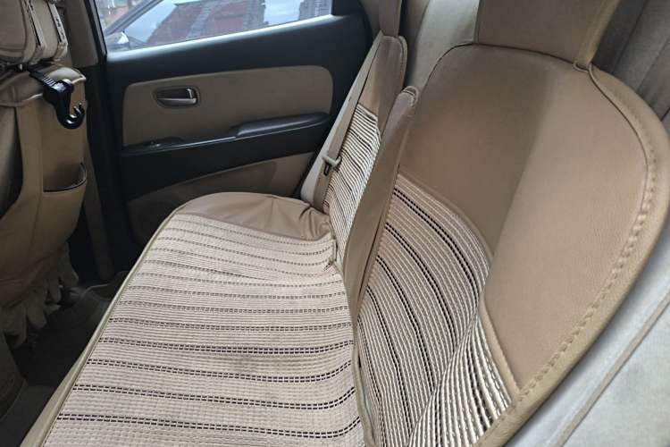 Used Hyundai Celesta 2010 1.6L MT GL Left Rear Seat