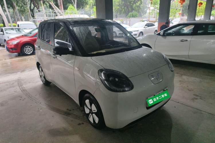 Used Wuling Hongguang MINIEV 2025 Four-Door Version Advanced Edition Front Right 45 Deg