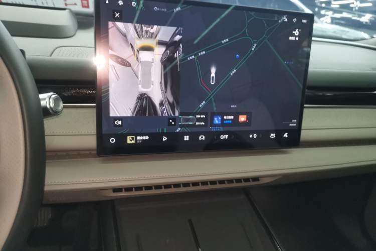 Used Geely Galaxy 8 2025 130km EM-P Starship Edition