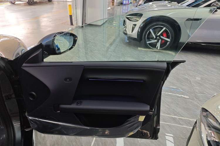 Used Avatr 06 2025 Max All-Electric Version
